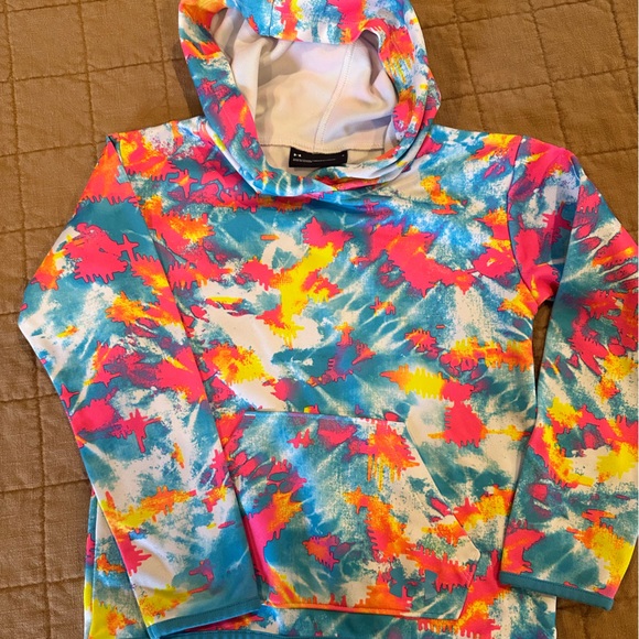 Girls Under Armour light weight sweatshirt size 6 - Picture 1 of 4